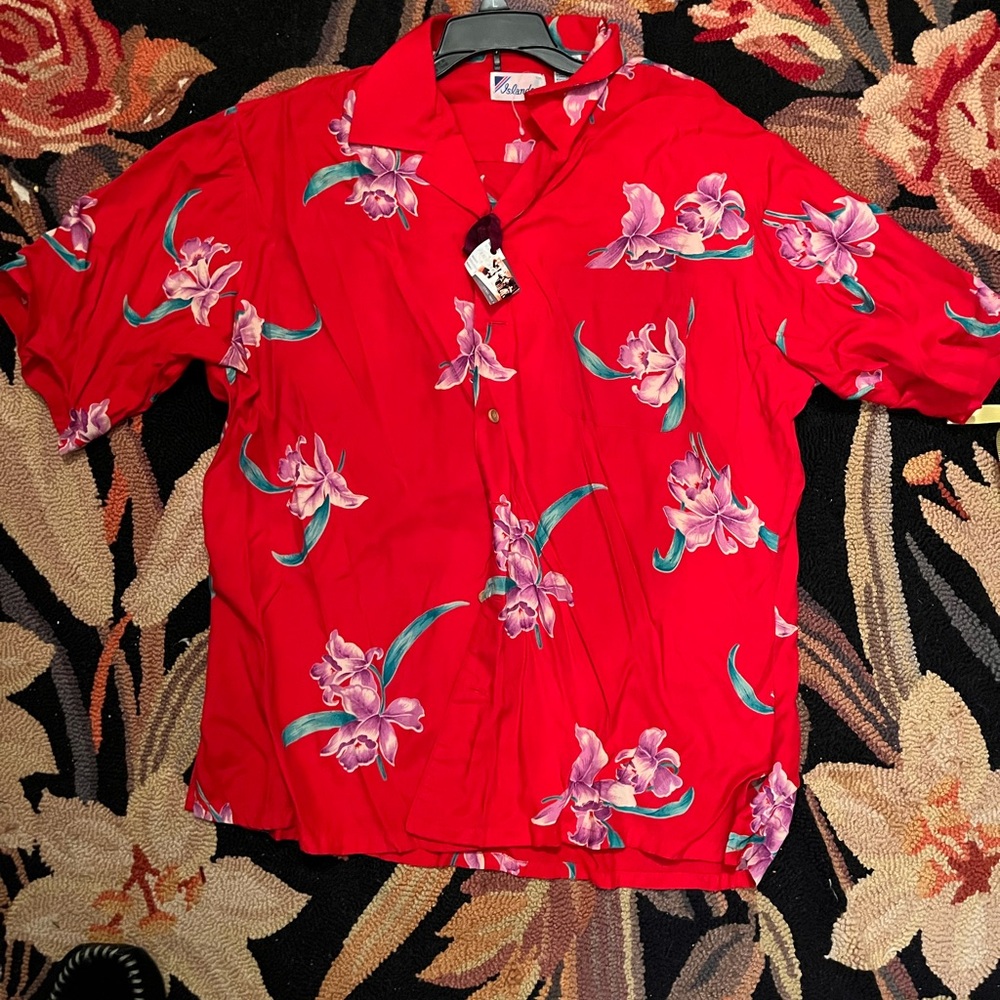 Men’s reproduction Hawaiian Red Floral Button-Up Shirt